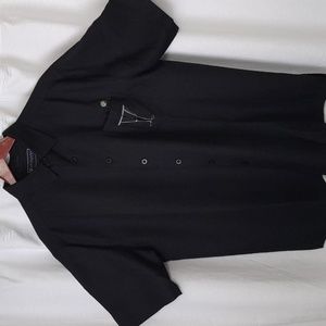 Weekender Casual Luau edition shirt. Size Large Black Martini glass green olive.